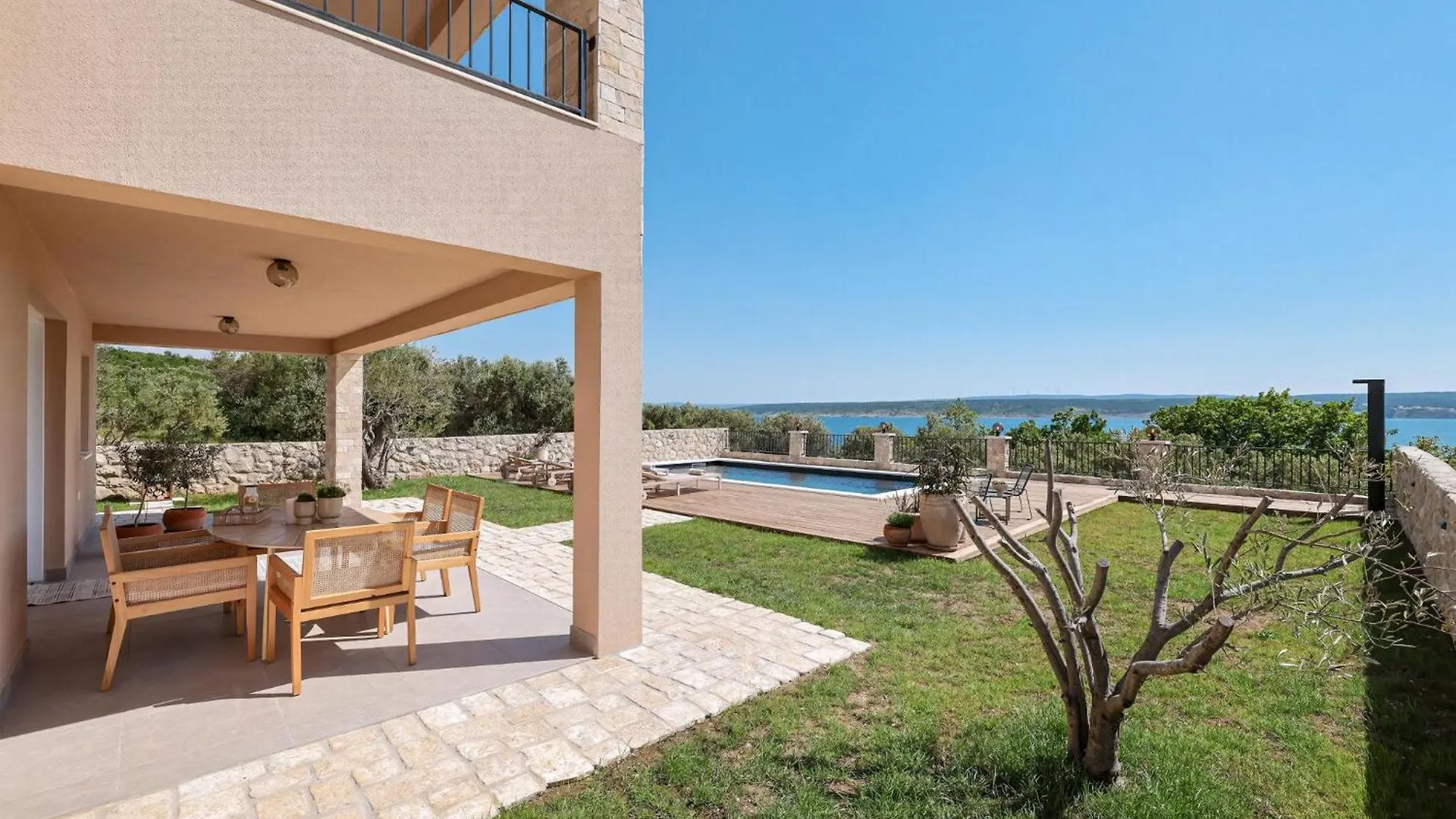 Holiday home Villa Grota Maslenica