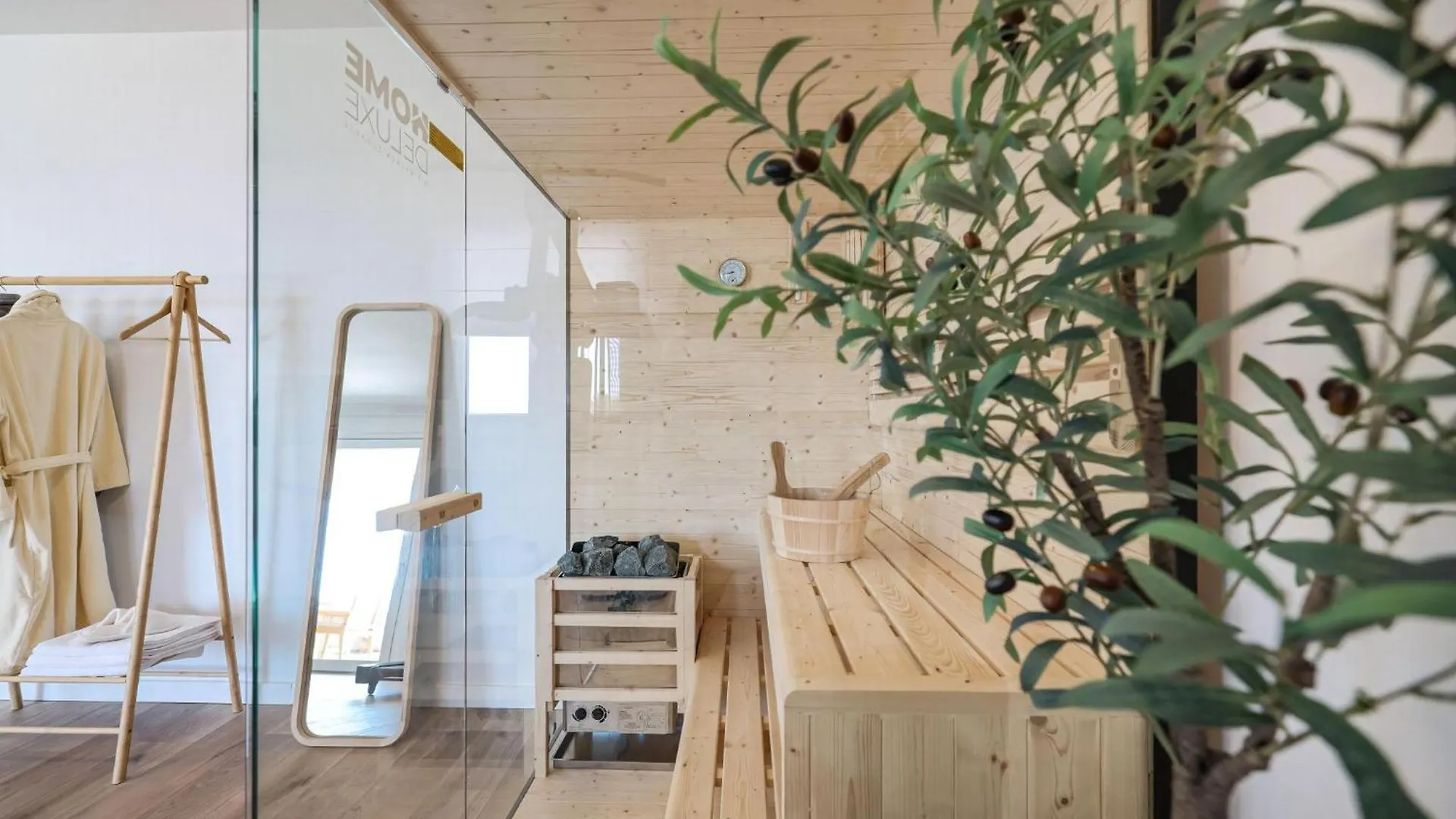 Villa Grota Maslenica Holiday home