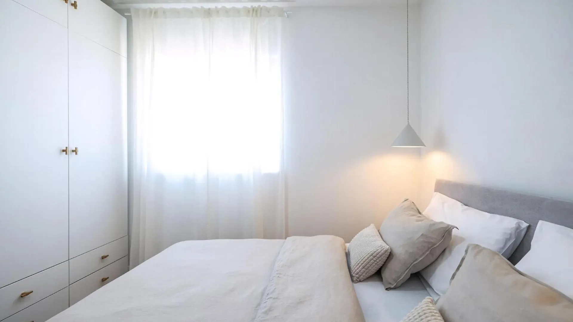 Holiday home Villa Grota Maslenica